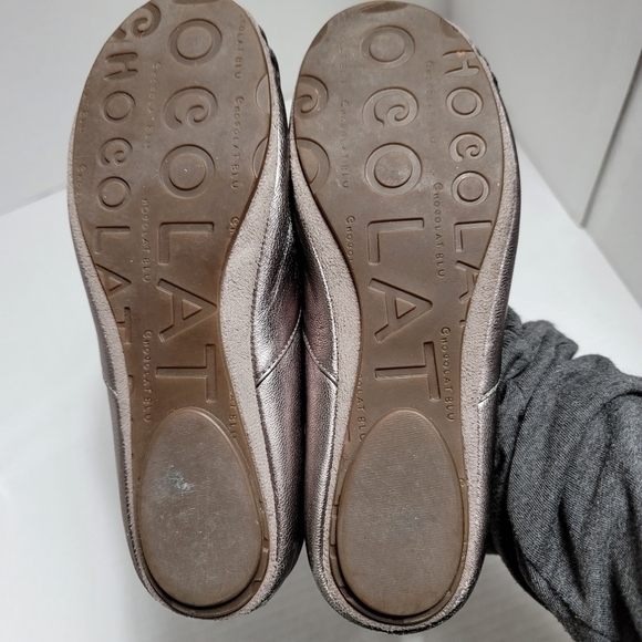 Chocolat Blu Cam2 Metallic Bronze Moccasin Pleated Flats 6 - Picture 9 of 10